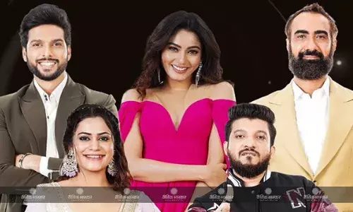 ये खिलाड़ी बने बिग बॉस ओटीटी 3 के टॉप 5, इस दिन होने जा रहा फिनाले, चमचमाती ट्रॉफी के साथ विनर को मिलेंगे लाखों रुपये ये खिलाड़ी बने बिग बॉस ओटीटी 3 के टॉप 5, इस दिन होने जा रहा फिनाले, चमचमाती ट्रॉफी के साथ विनर को मिलेंगे लाखों रुपये