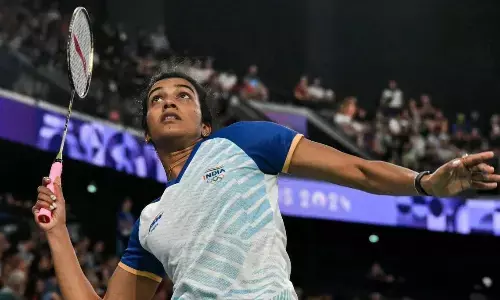 पीवी सिंधु का टूटा सपना, नहीं लगा पाईं मेडल की हैट्रिक, क्वार्टरफाइनल में हारकर हुईं बाहर पीवी सिंधु का टूटा सपना, नहीं लगा पाईं मेडल की हैट्रिक, क्वार्टरफाइनल में हारकर हुईं बाहर