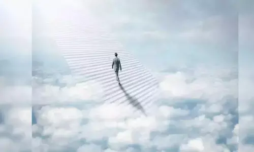 लोग मरने से पहले क्या देखते हैं? नर्स ने बताए चौंका देने वाले किस्से लोग मरने से पहले क्या देखते हैं? नर्स ने बताए चौंका देने वाले किस्से
