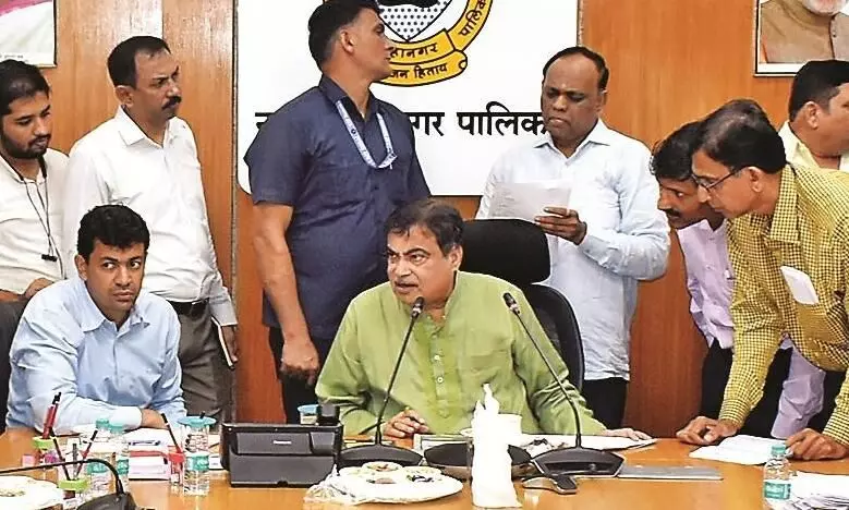 जनता दरबार में शिकायतों का अंबार, इलाकों की समस्याओं से परेशान होकर बिफरे लोग जनता दरबार में शिकायतों का अंबार, इलाकों की समस्याओं से परेशान होकर बिफरे लोग