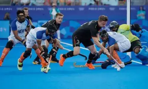 हॉकी में गोल्ड जीतने का सपना टूटा, सेमीफाइनल में जर्मनी ने भारत को 3-2 से हराया, ब्रॉन्ज मेडल जीतने की उम्मीदें बरकरार