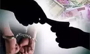 दो करोड़ की रिश्वत खोरी में मनपा का कार्यकारी अभियंता रंगे हाथों गिरफ्तार