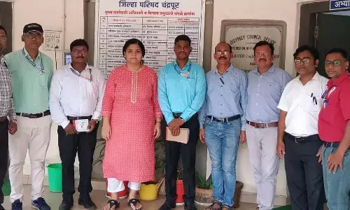 तंबाकू सेवन करने वाले जिला परिषद के 17 कर्मियों और नागरिकों पर कार्रवाई