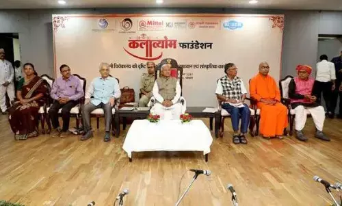 स्वामी विवेकानन्द जी से आत्म उन्नति और राष्ट्र निर्माण की सीख ले युवा : मंगुभाई पटेल स्वामी विवेकानन्द जी से आत्म उन्नति और राष्ट्र निर्माण की सीख ले युवा : मंगुभाई पटेल