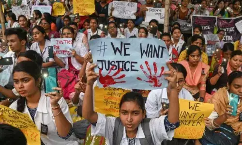 सामने आई पोस्टमार्टम रिपोर्ट, हुआ बड़ा खुलासा, आरोपी ने लेडी डॉक्टर के साथ की हैवानियत की सारी हदें पार