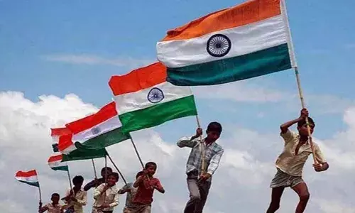 स्वतंत्रता दिवस के रंग में रंगी उपराजधानी, पढ़िए कवि सत्येंद्र प्रसाद सिंह की लिखी रचना - सबसे ऊंचा तिरंगा हो