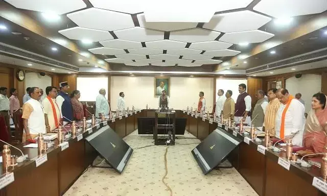 मंत्रीगण, प्रभार के जिलों में भ्रमण के दौरान रात्रि विश्राम अवश्य करें - मुख्यमंत्री डॉ. यादव