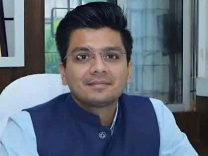भामरागड़ के तत्कालीन आईएएस अधिकारी गुप्ता की बढ़ने लगीं मुश्किलें भामरागड़ के तत्कालीन आईएएस अधिकारी गुप्ता की बढ़ने लगीं मुश्किलें