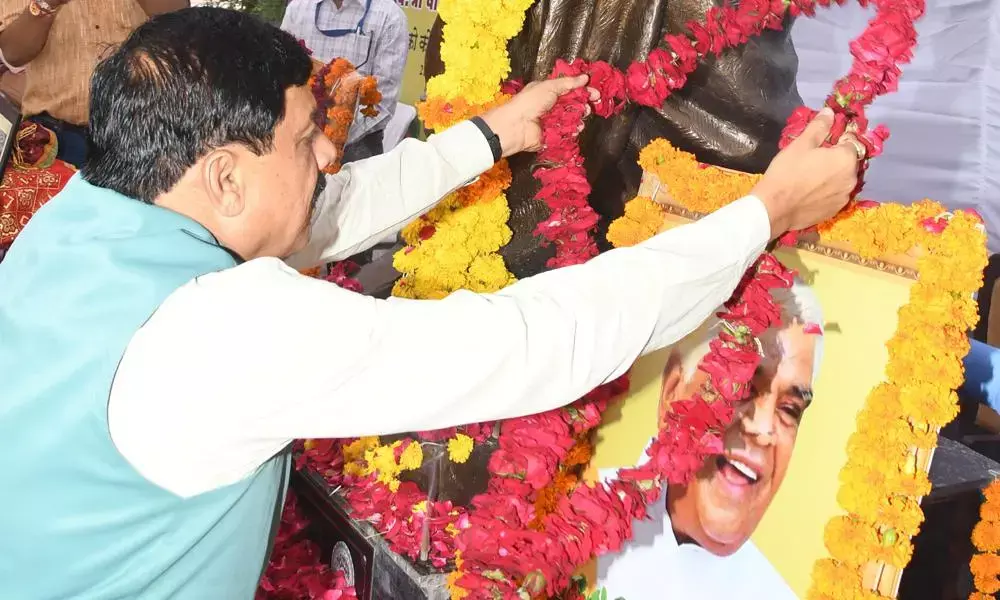 पूर्व मुख्यमंत्री स्व. गौर का व्यक्तित्व बहुमुखी प्रतिभा सम्पन्न : मुख्यमंत्री डॉ. यादव