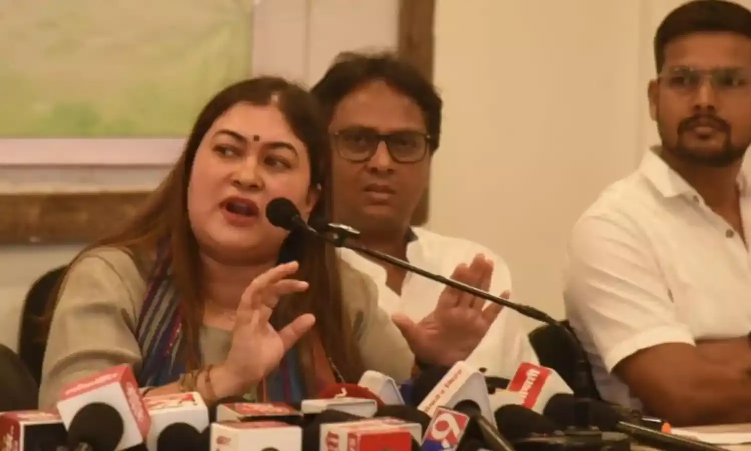 भ्रष्टाचार ही नहीं महिला अत्याचार के भी दाग धोने की मशीन है भाजपा के पास