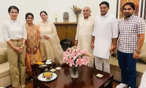 विनेश फोगाट की राजनीति में एंट्री को लेकर अटकलें हुई तेज, कांग्रेस नेता भूपिंदर सिंह हुड्डा ने दिया बड़ा बयान विनेश फोगाट की राजनीति में एंट्री को लेकर अटकलें हुई तेज, कांग्रेस नेता भूपिंदर सिंह हुड्डा ने दिया बड़ा बयान