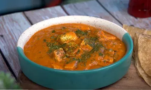 गणेश चतुर्थी पर बनाएं बिना लहसुन-प्याज का स्वादिष्ट मसाला पनीर, खाते ही आ जाएगा मजा