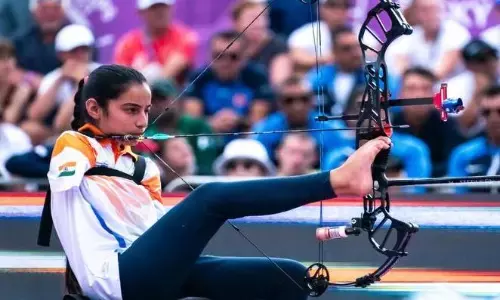 महिला पैरा तीरंदाज शीतल देवी ने रचा इतिहास, तोड़ा कंपाउंड आर्चरी का सबसे बड़ा रिकॉर्ड