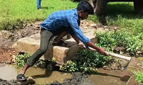 तीसरे दिन एक दर्जन नए मरीज मिले- फोटो पांढुर्ना, स्वास्थ्य टीम ने डोर टू डोर किया सर्वे, मरीजों को दिया इलाज
