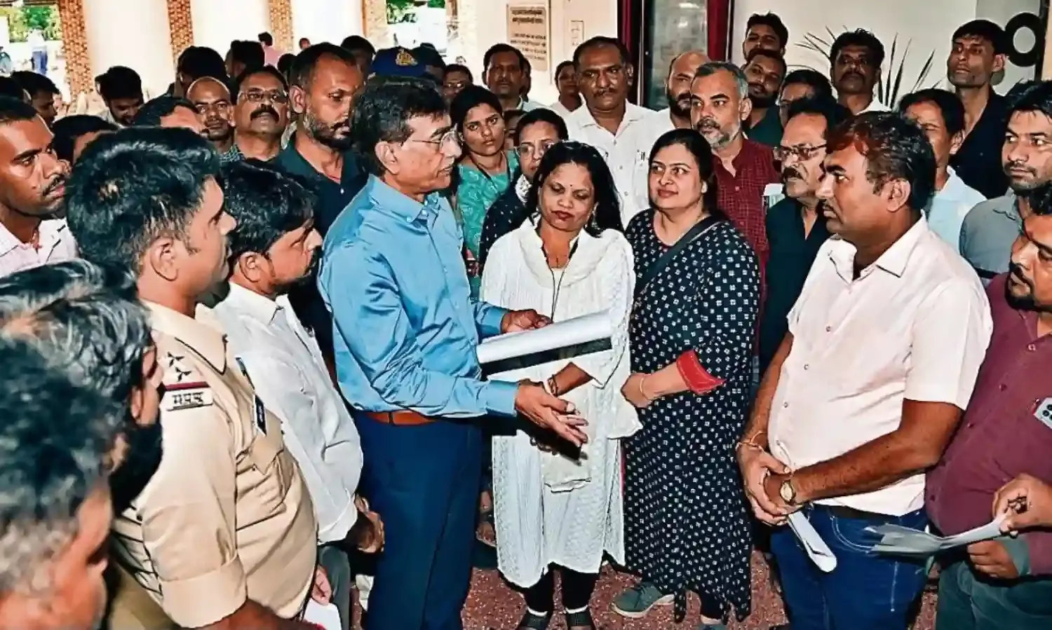 ग्रेच्युटी के लिए भटक रहे 125 सेवानिवृत्त कर्मचारी