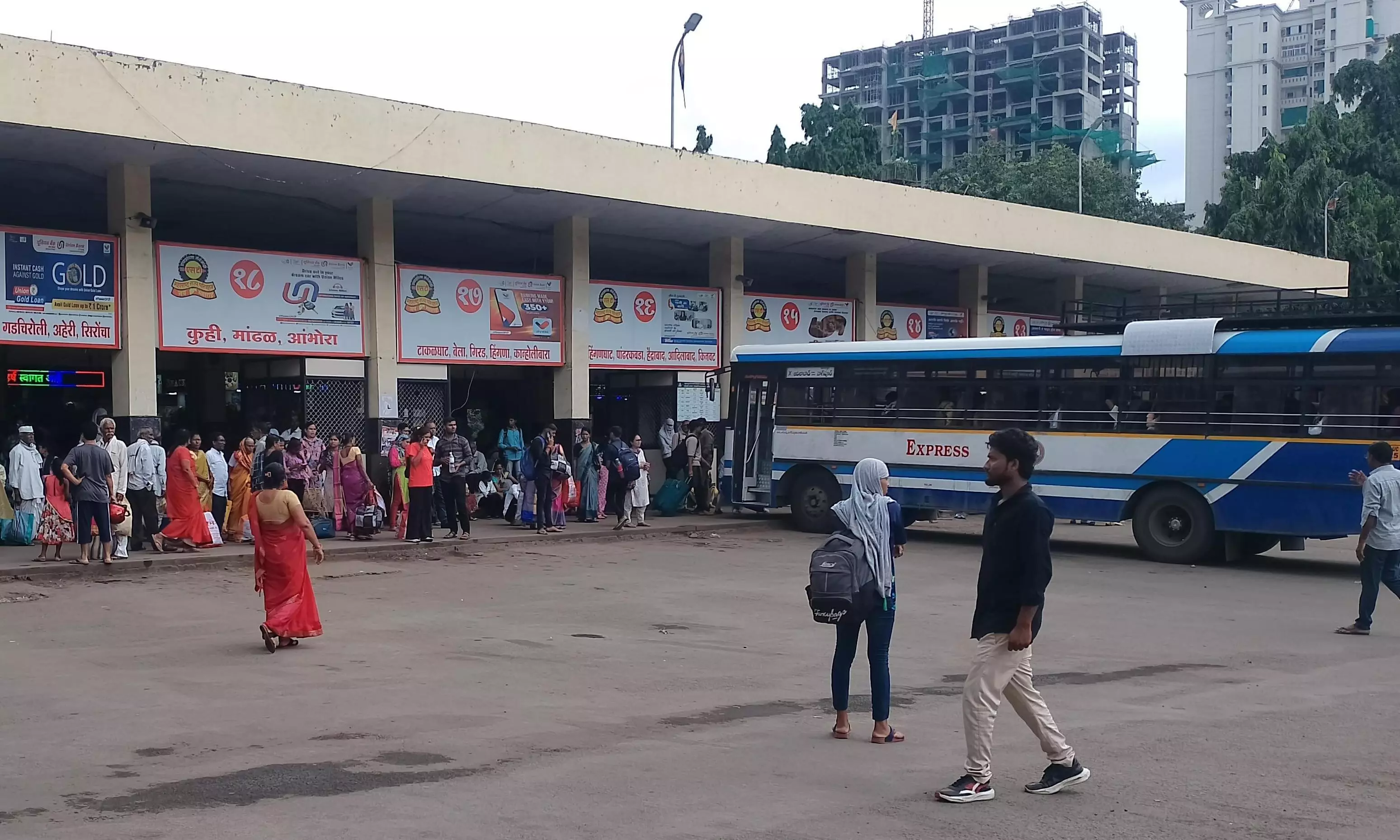 कल थम सकते हैं, एसटी बसों के पहिए, महाराष्ट्र स्तर पर हो रहा बड़ा आंदोलन कल थम सकते हैं, एसटी बसों के पहिए, महाराष्ट्र स्तर पर हो रहा बड़ा आंदोलन