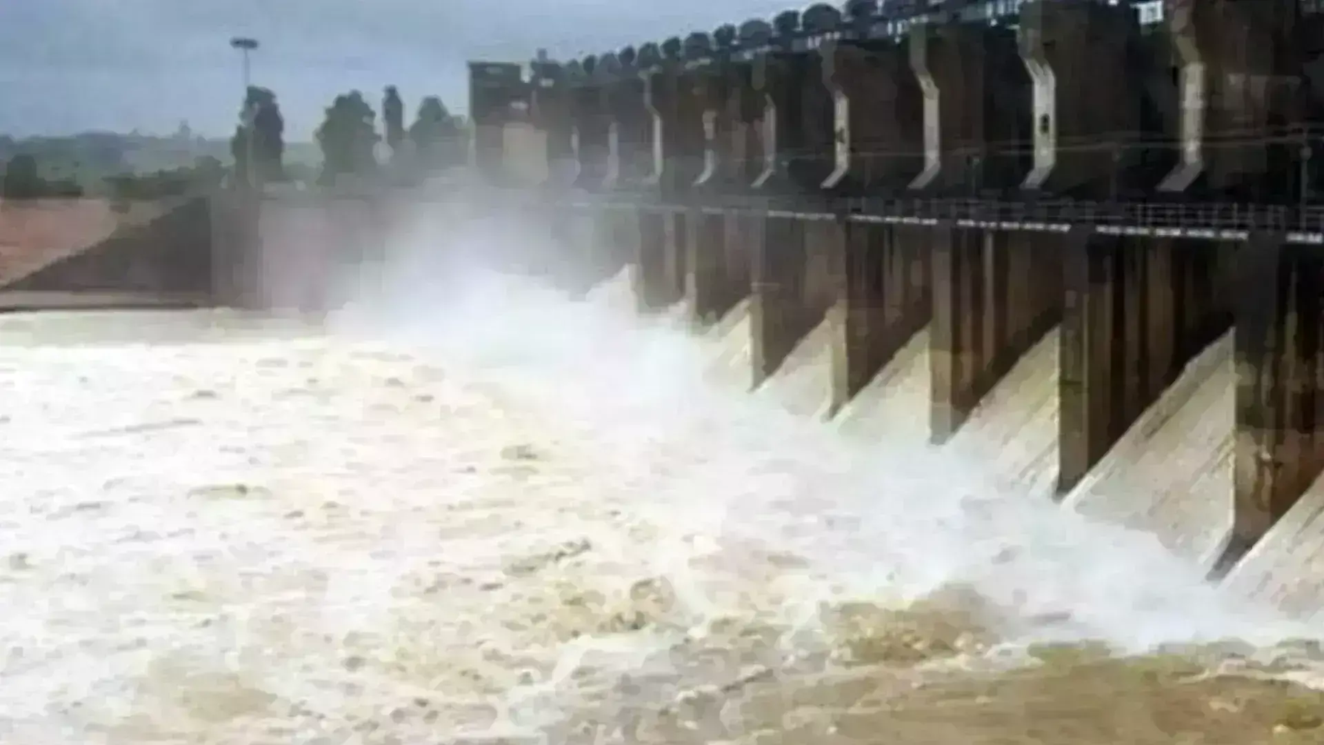 दमदार बारिश से जलाशयों में पिछले साल के मुकाबले 15.93 प्रतिशत पानी ज्यादा