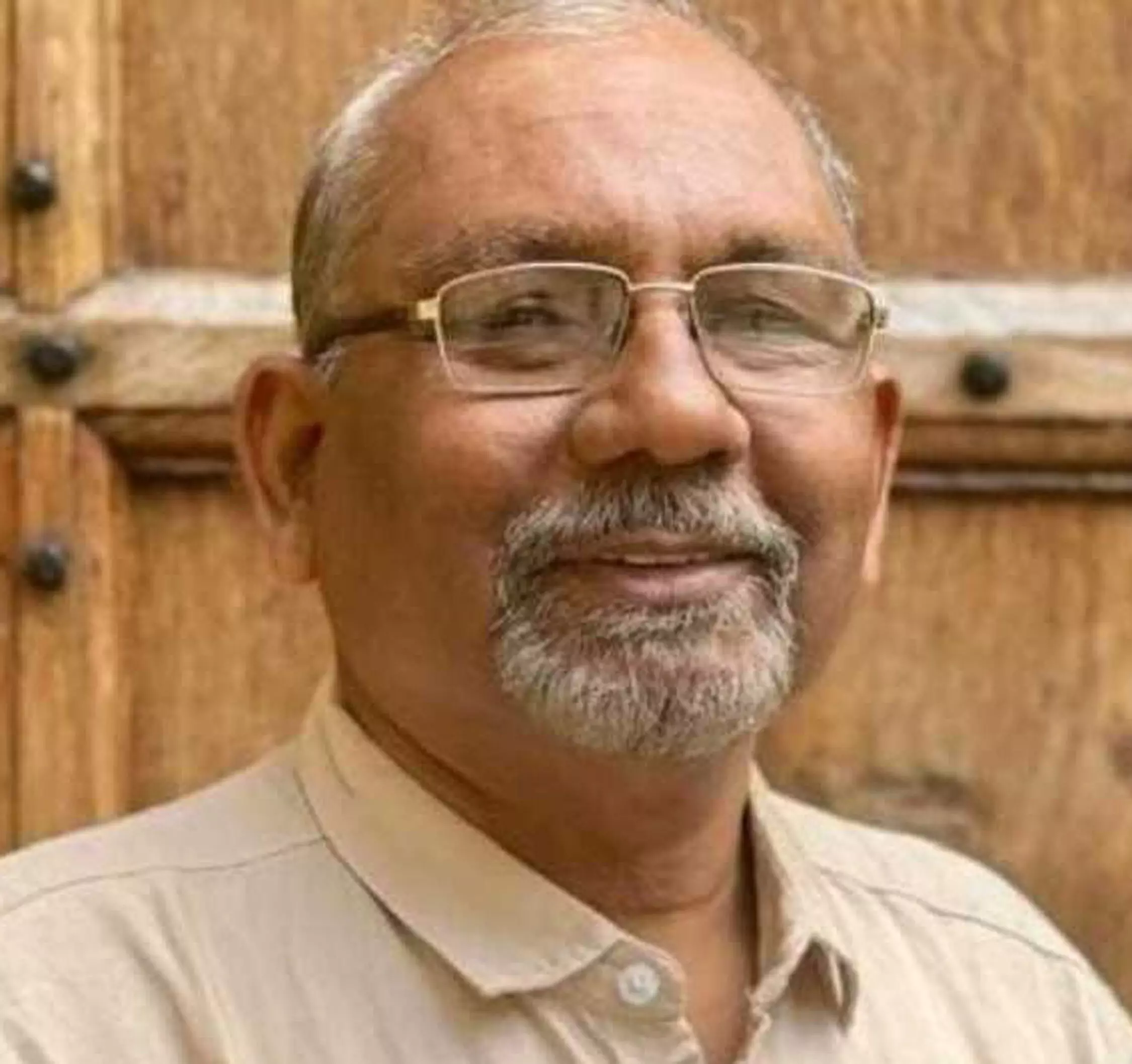 देश के पहले मराठी भाषा विद्यापीठ के कुलगुरु पद का सम्मान अमरावती के भूमिपुत्र काे देश के पहले मराठी भाषा विद्यापीठ के कुलगुरु पद का सम्मान अमरावती के भूमिपुत्र काे
