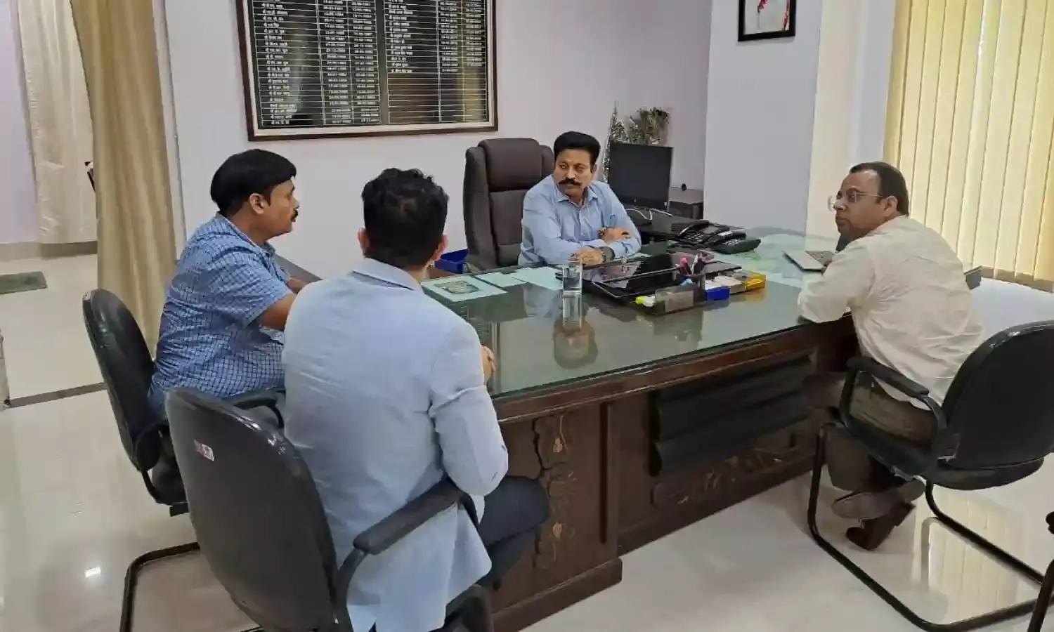 संभागायुक्त ने की रीजनल इंडस्ट्रियल कॉन्क्लेव की तैयारियों की समीक्षा