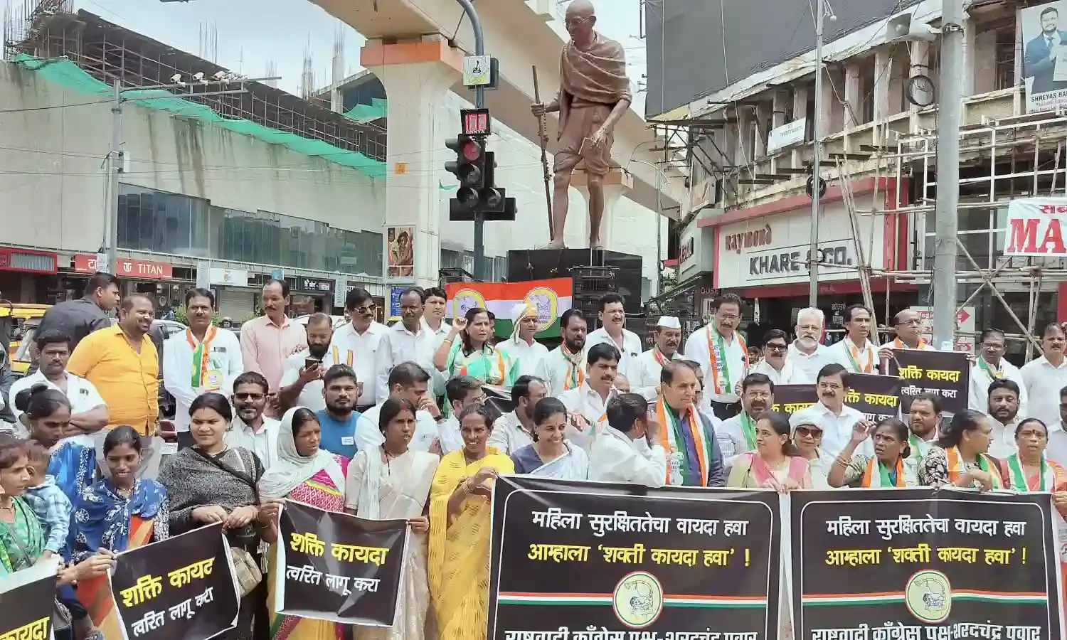 शक्ति कानून मंजूर करने की मांग, पूर्व मंत्री देशमुख ने कहा - 3 साल से धूल खा रहा है प्रस्ताव