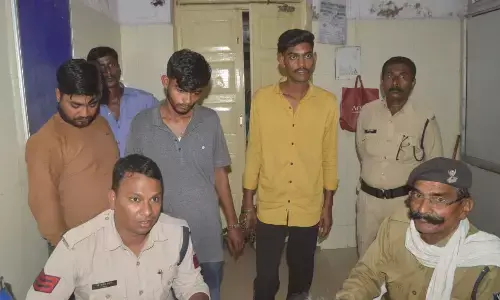 फाइनेंस कंपनी के मैनेजर के अपहरण पर 4 गिरफ्तार, भतीजे समेत महिला कर्मचारी फरार