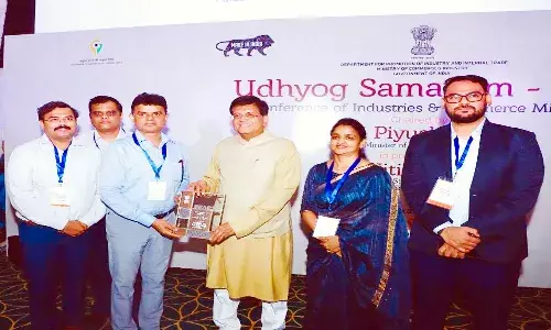 म.प्र. को टॉप अचीवर कैटेगरी इन सिटीजन सर्विसेज में केन्द्र सरकार ने किया सम्मानित