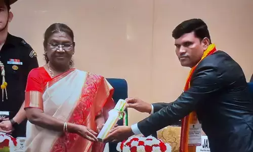 नक्सलगढ़ में शिक्षा की अलख जगाने वाले मांतय्या बेडके को राष्ट्रीय शिक्षक पुरस्कार