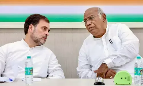 कांग्रेस की तीसरी लिस्ट जारी, 9 उम्मीदवारों के नाम का हुआ ऐलान, अब तक 41 नामों की हुई घोषणा कांग्रेस की तीसरी लिस्ट जारी, 9 उम्मीदवारों के नाम का हुआ ऐलान, अब तक 41 नामों की हुई घोषणा