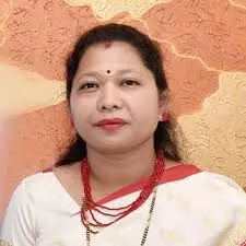 राज्य के एफडीए मंत्री धर्मरावबाबा आत्राम की पुत्री भाग्यश्री पिता के सामने ताल ठोंकेगी राज्य के एफडीए मंत्री धर्मरावबाबा आत्राम की पुत्री भाग्यश्री पिता के सामने ताल ठोंकेगी