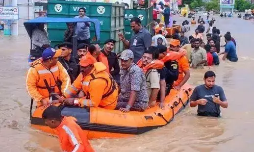आंध्र प्रदेश कांग्रेस अध्यक्ष ने केंद्र और नायडू सरकार पर बोला हमला, कहा- 6800 करोड़ रुपये का हुआ नुकसान
