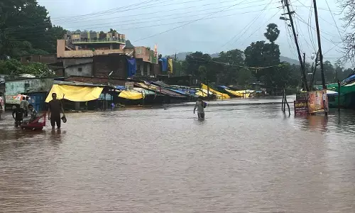 गड़चिरोली के पर्लकोटा में बाढ़, कई गांवों का संपर्क कटा,जनजीवन बुरी तरह प्रभावित