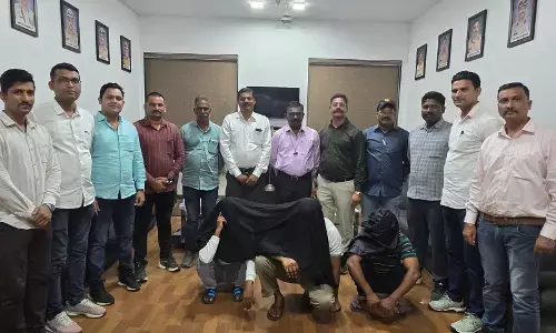 नागपुर का बर्खास्त पुलिस कर्मी समेत तीन डकैतों को किया गिरफ्तार नागपुर का बर्खास्त पुलिस कर्मी समेत तीन डकैतों को किया गिरफ्तार