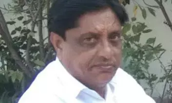 मोहरी गांव के खेत में मधुमक्खियों के हमले में किसान की मृत्यु