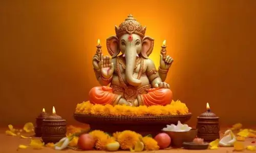 रामलला से लेकर वर्ल्ड कप की थीम पर सजे खूबसूरत गणेश पंडाल, देखते ही मन हो जाएगा खुश