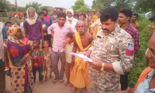 सेमरहा में उल्टी-दस्त, 1 आदिवासी बच्ची की मौत, 10 भर्ती, तांत्रिक ने अस्पताल जाने से रोका तो पुलिस को बुलाना पड़ा