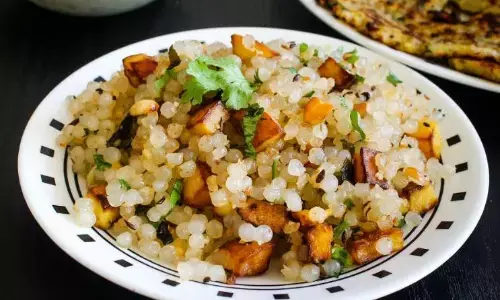 साबूदाना खिचड़ी एसी कि हर दाना मोती जैसा बिखरा-बिखरा, व्रत का परफेक्ट नाश्ता