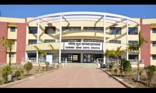 आईजीएनटीयू में हॉस्टल की समस्या से छात्र परेशान