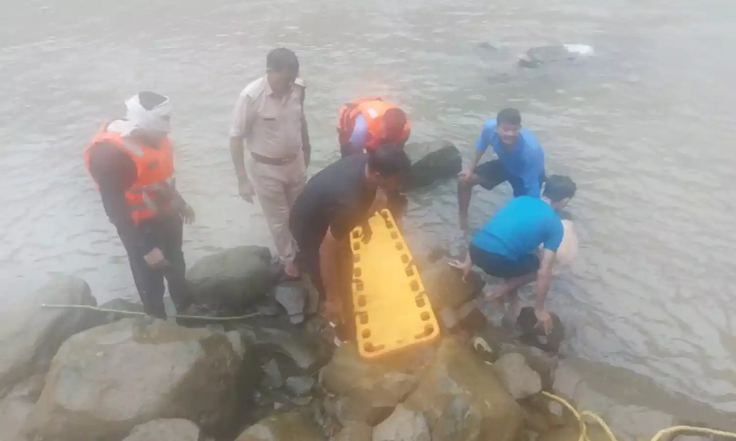 दूसरे दिन मिला बृहस्पति कुण्ड में डूबकर लापता हुए मेडिकल स्टूडेंड का शव