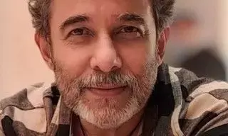 अभिनेता दीपक तिजोरी को प्रोड्यूसर विक्रम खक्कर ने लगाया करोड़ों का चूना