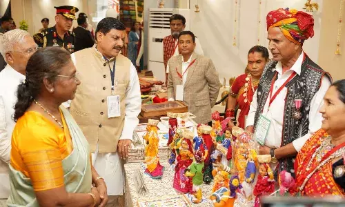 जनजाति संस्कृति एवं कला को संरक्षित रखने कलाकारों का योगदान महत्वपूर्ण- राष्ट्रपति द्रौपदी मुर्मु