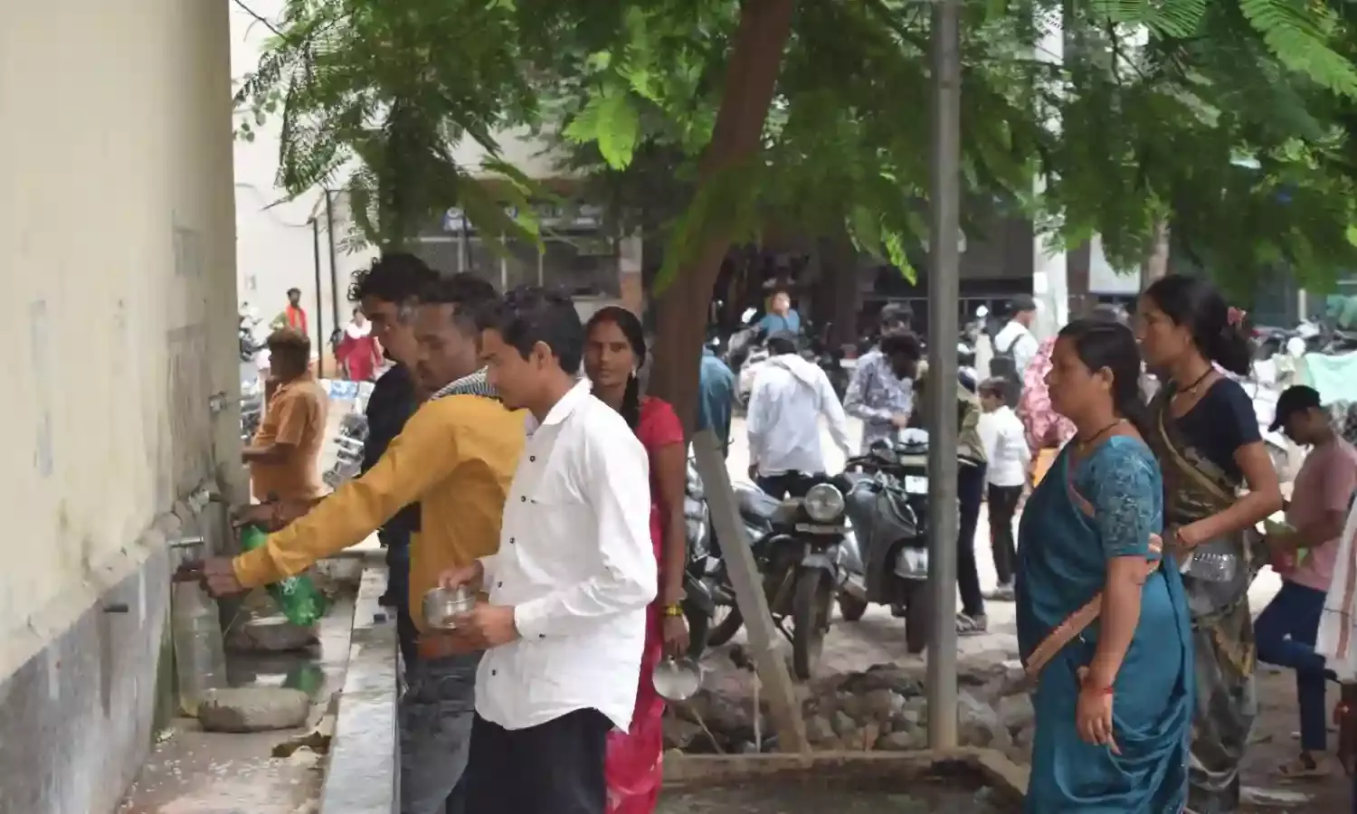 जिला अस्पताल के हालात, पांच मंजिला इमारत में पेयजल संकट