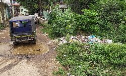 Shahdol News: चल रहे ‘स्वच्छता ही सेवा अभियान’ के बीच शहर में जगह-जगह लगे कचरों के ढेर