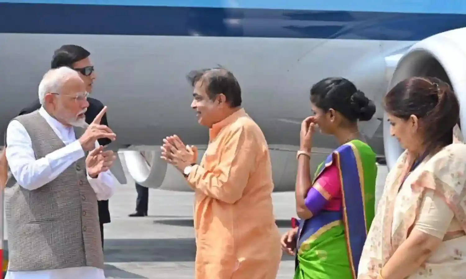 कांग्रेस पर जमकर बरसे पीएम मोदी, कहा उसे तो चला रही है टुकड़े-टुकड़े गैंग
