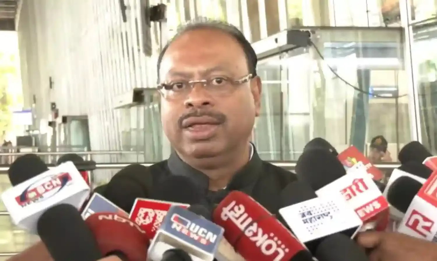 महाविकास आघाड़ी में सीएम पद की लड़ाई, उद्धव जान गए होंगे कांग्रेस कितनी बेईमान है