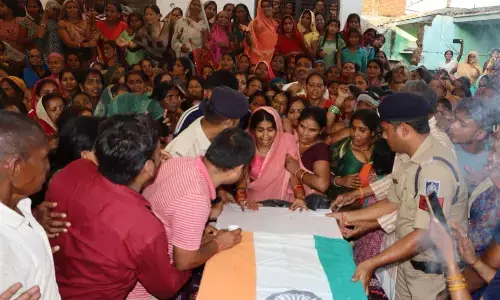 सीएएफ जवान को राजकीय सम्मान के साथ दी अंतिम विदाई