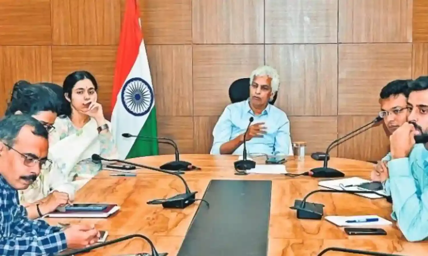 108 एम्बुलेंस सेवा की कुंडली बुलाई, कहा हर जानकारी दो, मरीजों की लिस्ट भी माँगी