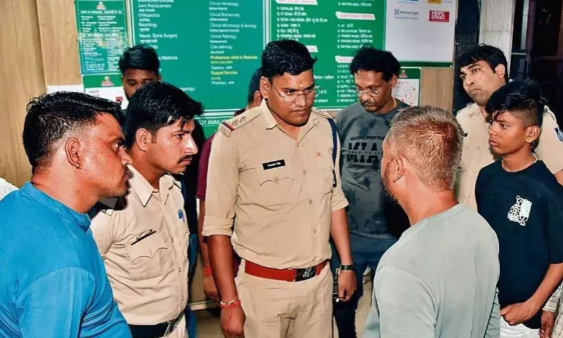 थाने में पूछताछ के दौरान प्रौढ़ को आया हार्टअटैक, अस्पताल में मौत