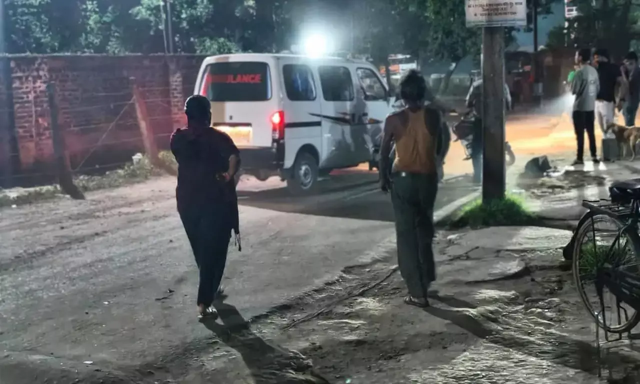 ओपीएम में क्लोरीन गैस का रिसाव, बरगवां के वार्ड 3 में मची अफरा-तफरी, 50 से अधिक लोग आंख में जलन, उल्टी तथा चक्कर आने के बाद कंपनी की डिस्पेंसरी पहुंचे