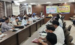 Panna News- कलेक्टर ने की प्रधानमंत्री सूक्ष्म खाद्य उद्योग उन्नयन योजना के क्रियान्वयन की समीक्षा