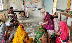 Panna News- आंगनबाडी केन्द्र में सास, बहू सम्मेलन हुआ आयोजित Panna News- आंगनबाडी केन्द्र में सास, बहू सम्मेलन हुआ आयोजित